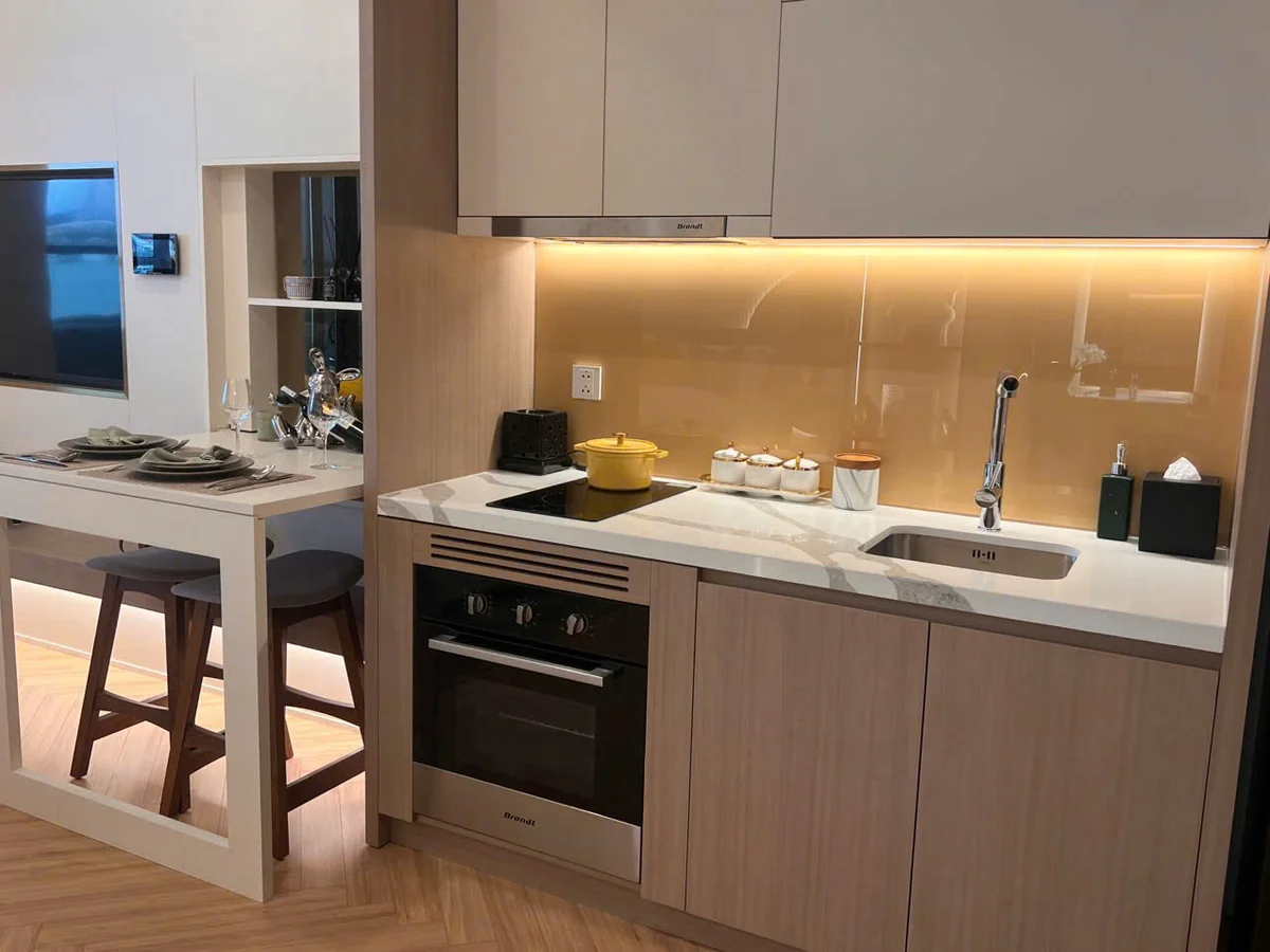 Khu vực bếp nấu căn hộ Sun Symphony 2